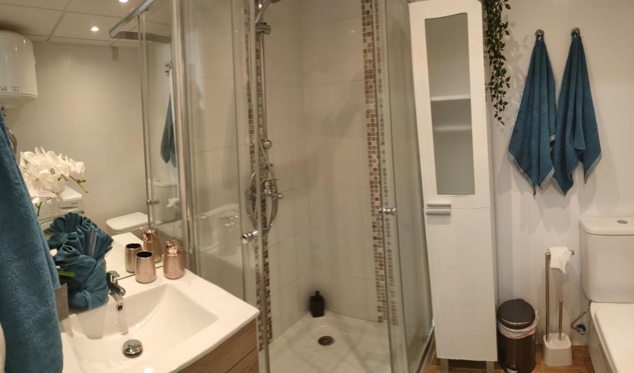 Bellevue Sea View Apartment By Namaste Elite Torremolinos Kültér fotó